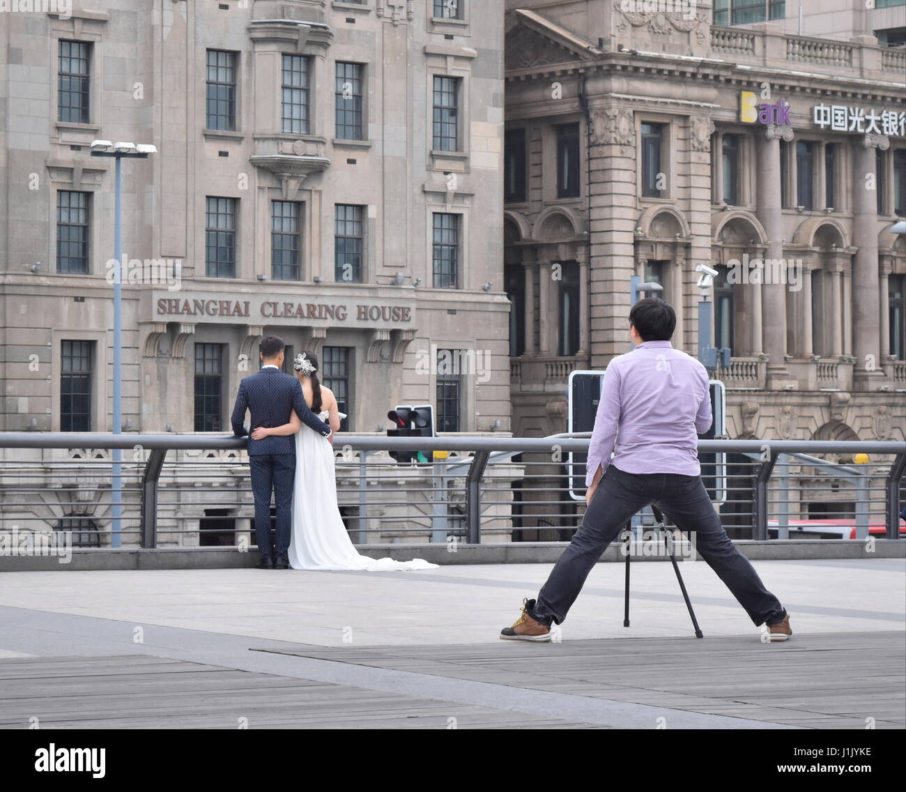 Wedding photography in The Bund Shanghai downtown, China Stock Photo