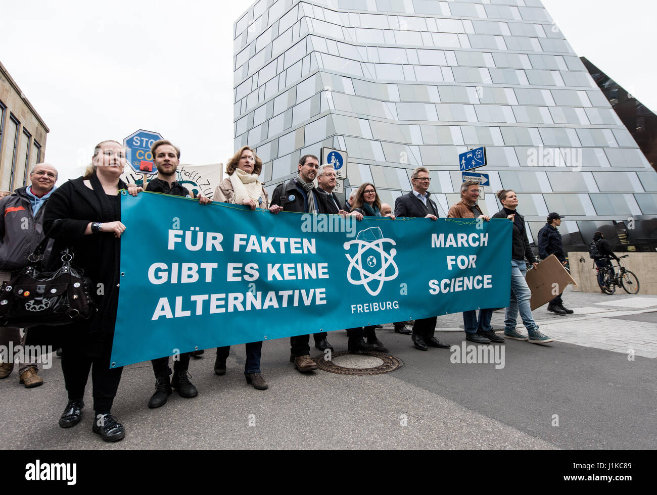 Freiburg, Germany. 22nd Apr, 2017. Protestors carry a banner reading 'There is no alternative for facts' during the demonstration 'March for Science' in Freiburg, Germany, 22 April 2017. Researchers, teachers and students are taking to the streets globally in order to demonstrate for fact based politics and academia. Photo: Patrick Seeger/dpa/Alamy Live News Stock Photo