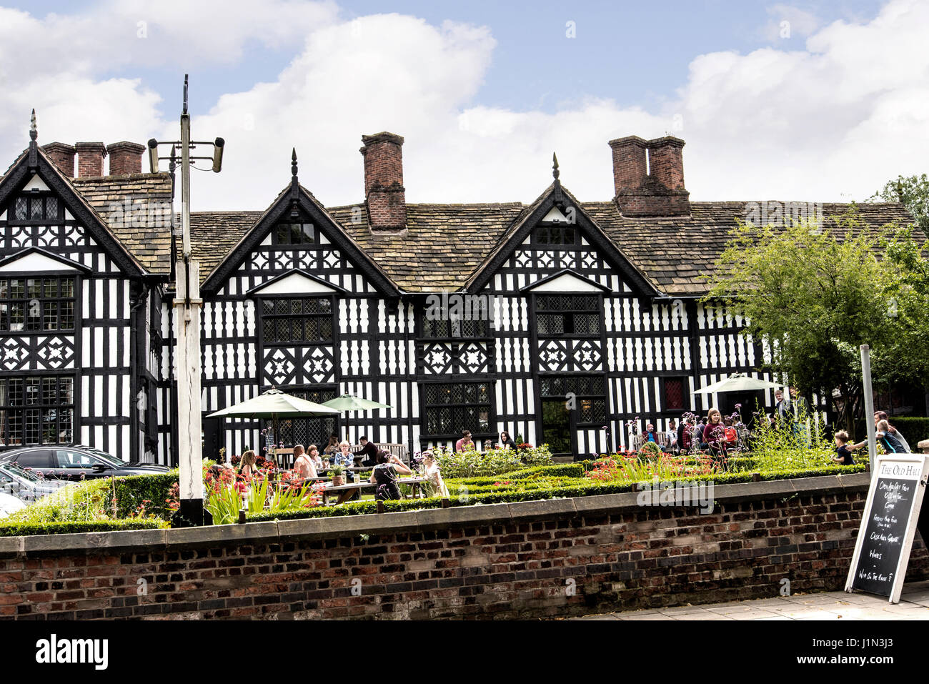 The Picturesque Town of Sandbach in South Cheshire England Stock Photo ...