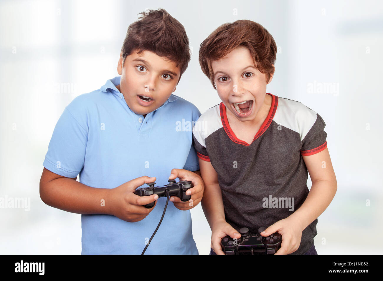 Best playstation games to play with best sale friends