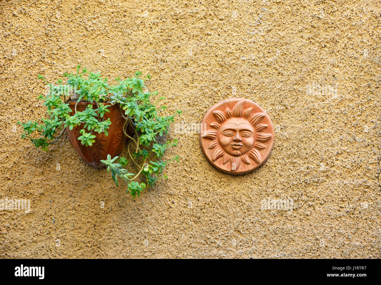 Terracotta wall art hires stock photography and images Alamy