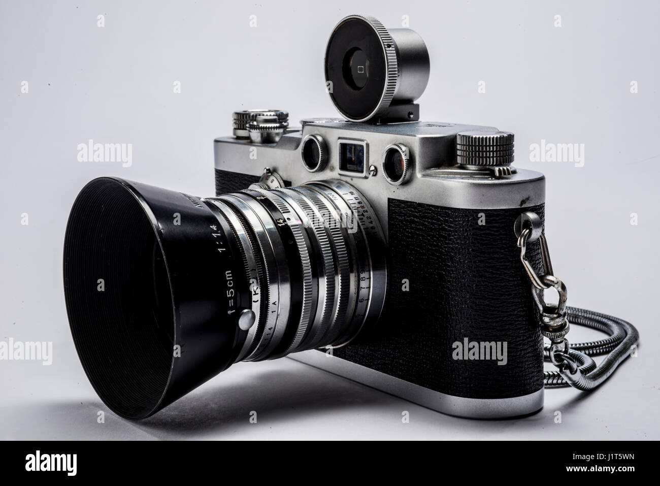old retro classic film cameras Stock Photo Alamy