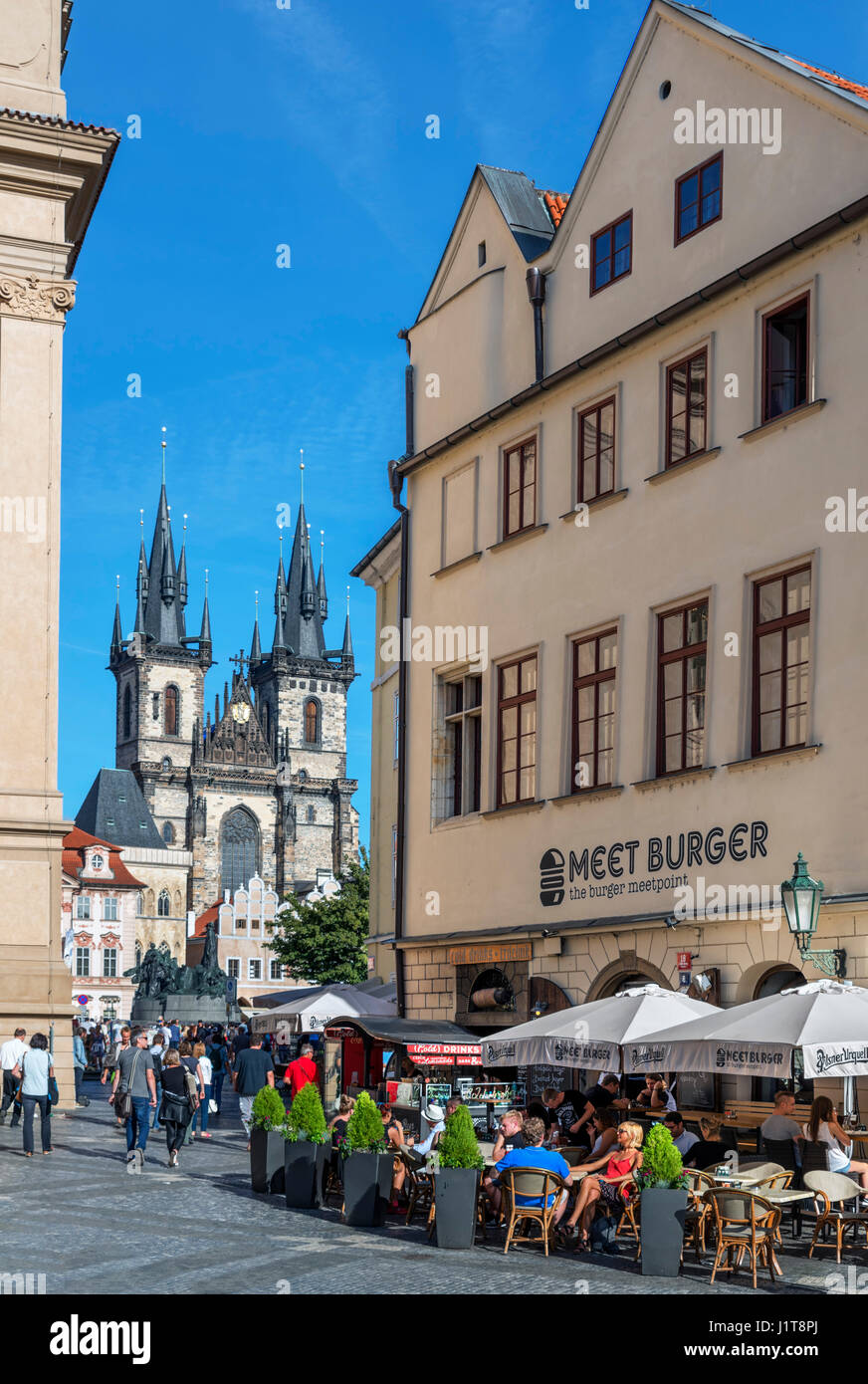Cafe in Franz Kafka Square looking towards Old own Square and Church of Our Lady before Týn, Staré Město, Prague, Czech Republic Stock Photo