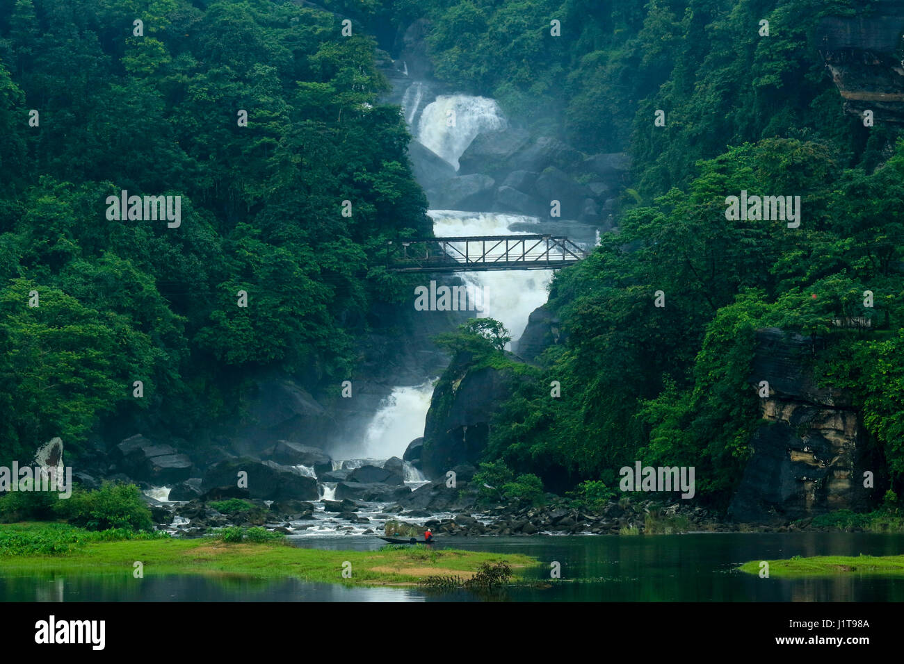 Pangthumai Waterfalls from Goainghat. Sylhet, Bangladesh Stock Photo