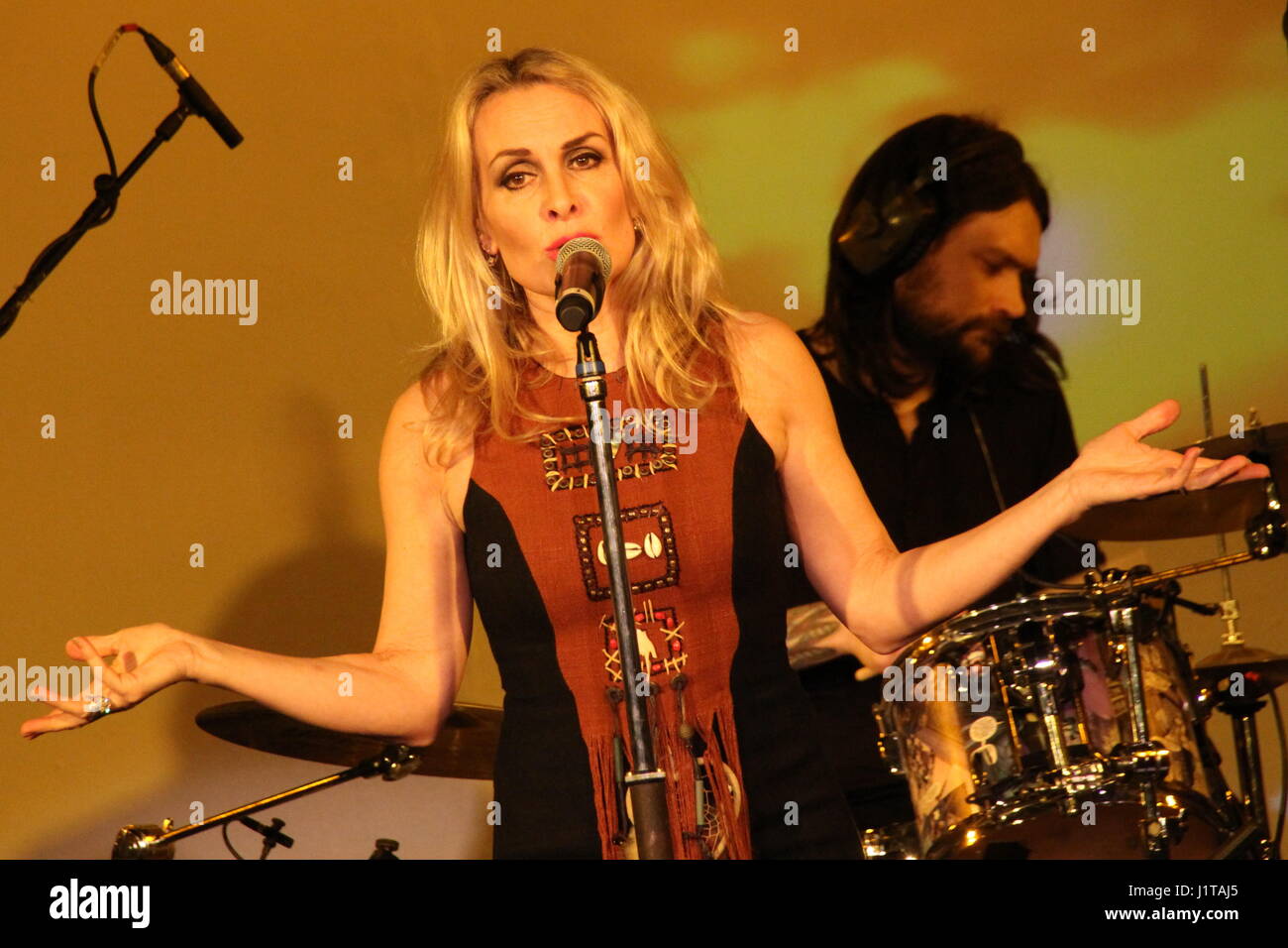 Jay Aston from Bucks Fizz performs an intimate gig, supported by ...