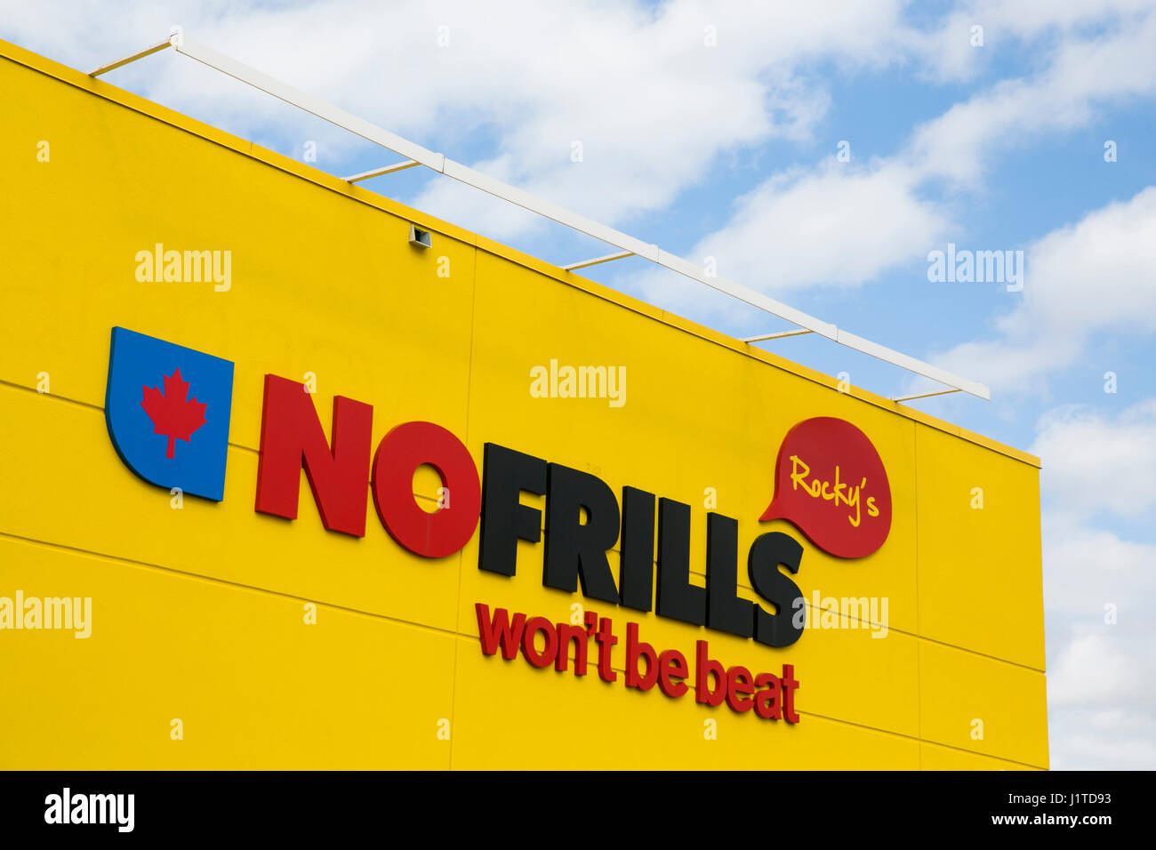 No frills hi-res stock photography and images - Alamy