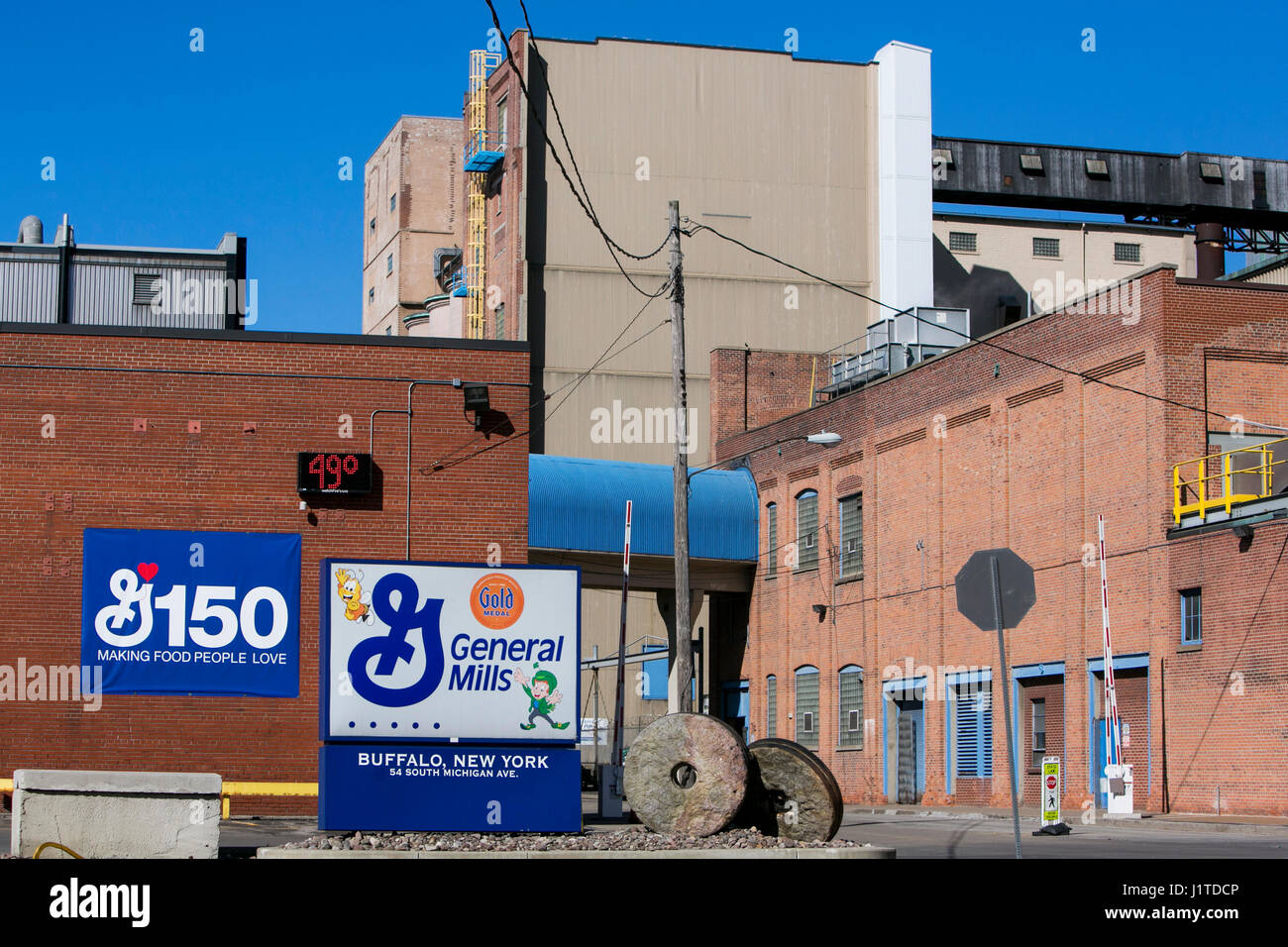 Buffalo logo hires stock photography and images Alamy