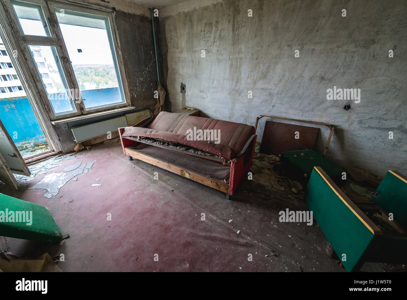 Coach house block hi-res stock photography and images - Alamy