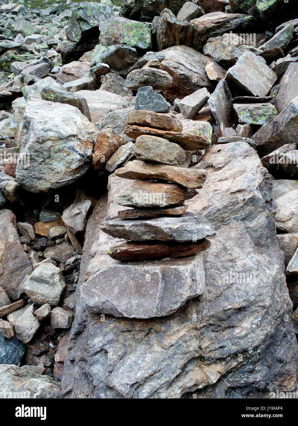 Impressionen: Felsen, Alpen, Oesterreich Stock Photo - Alamy