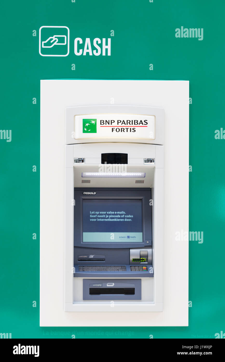BNP Paribas Fortis ATM Stock Photo - Alamy