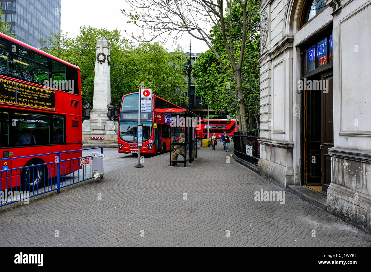 Euston train, bus and tube station Stock Photo Alamy