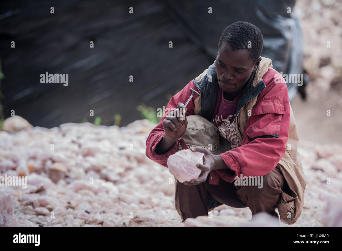 A artisanal rose quartz miner near Mzimba, Malawi Stock Photo