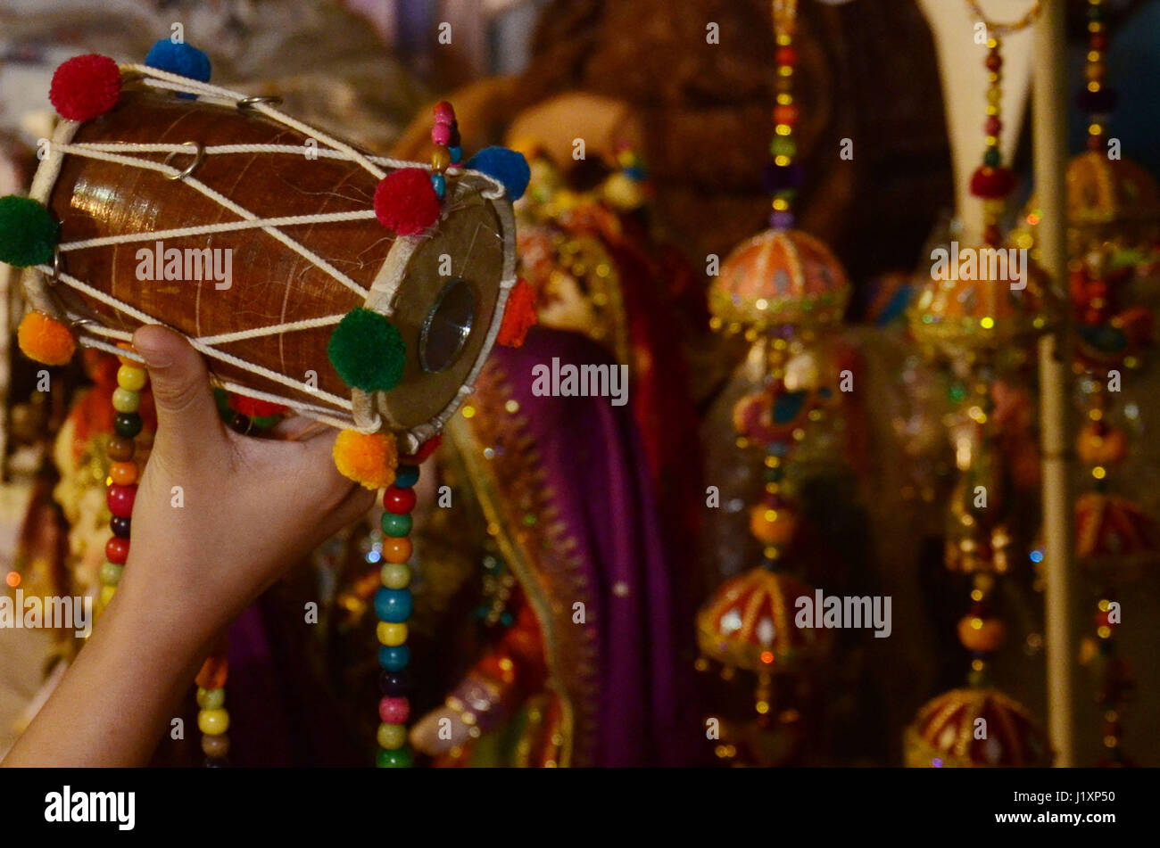 Handmade crafts of pakistan hires stock photography and images Alamy