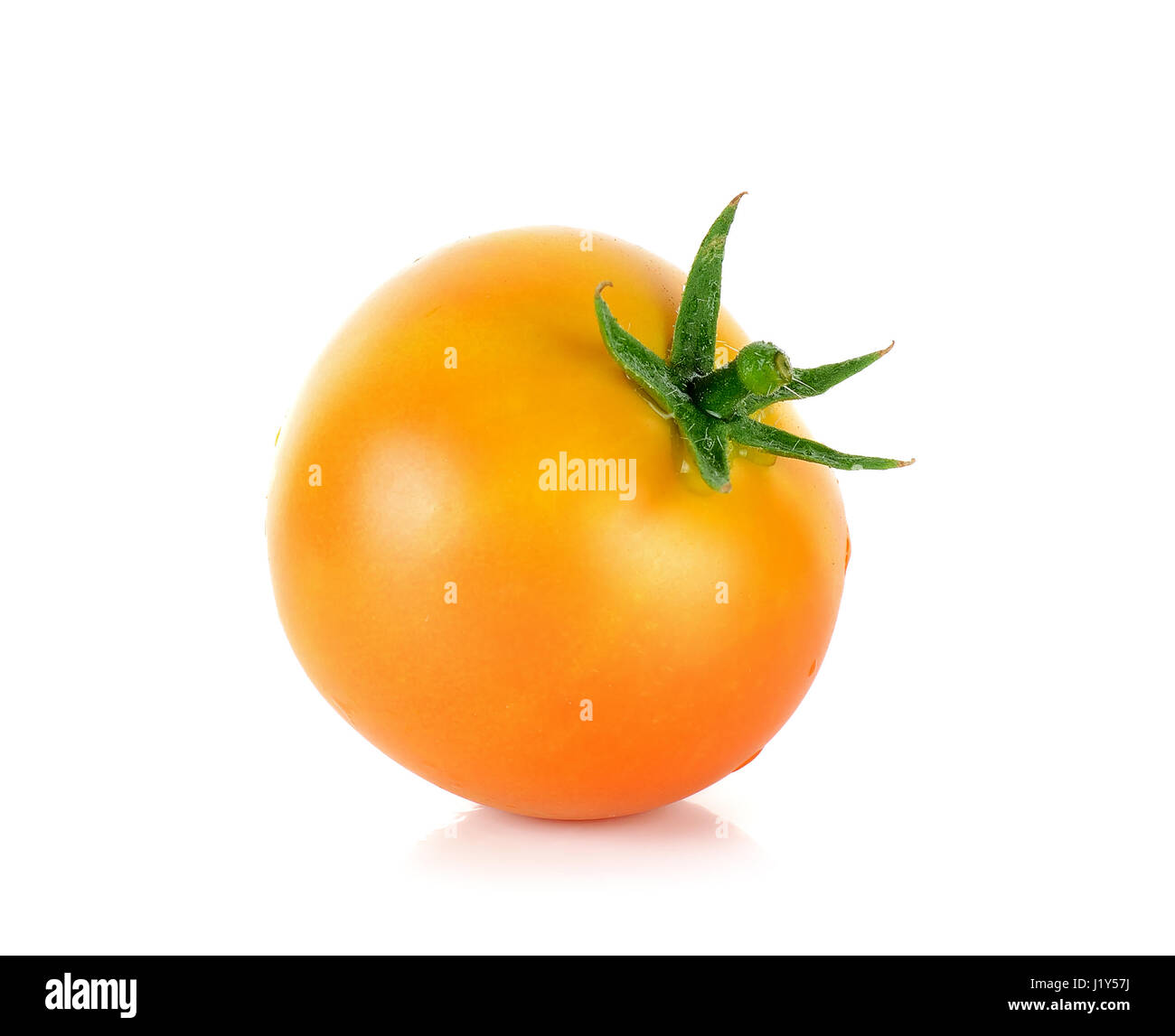 Tomato isolated on the white background Stock Photo - Alamy