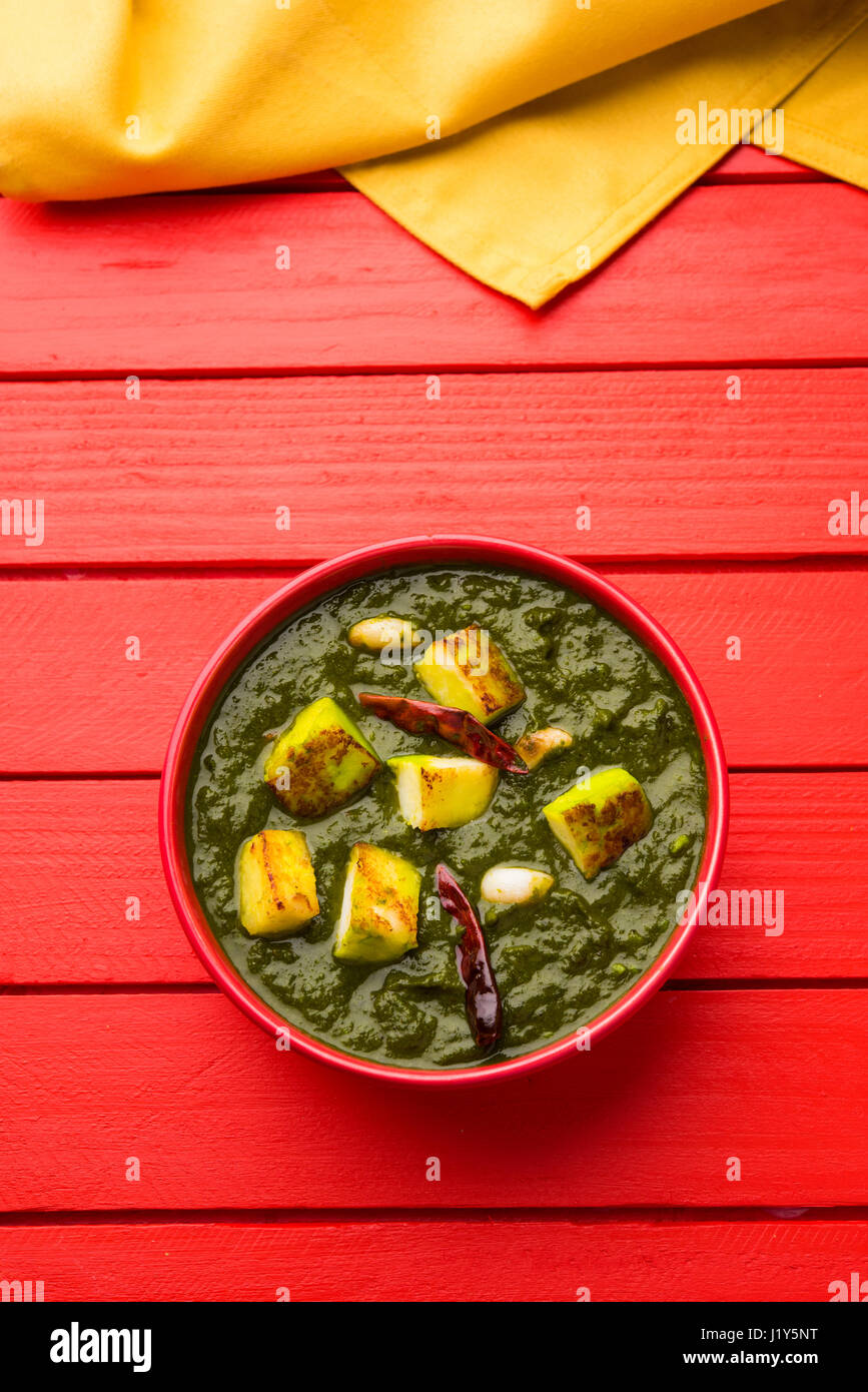 Indian curry dish Palak paneer made up of spinach and cottage cheese