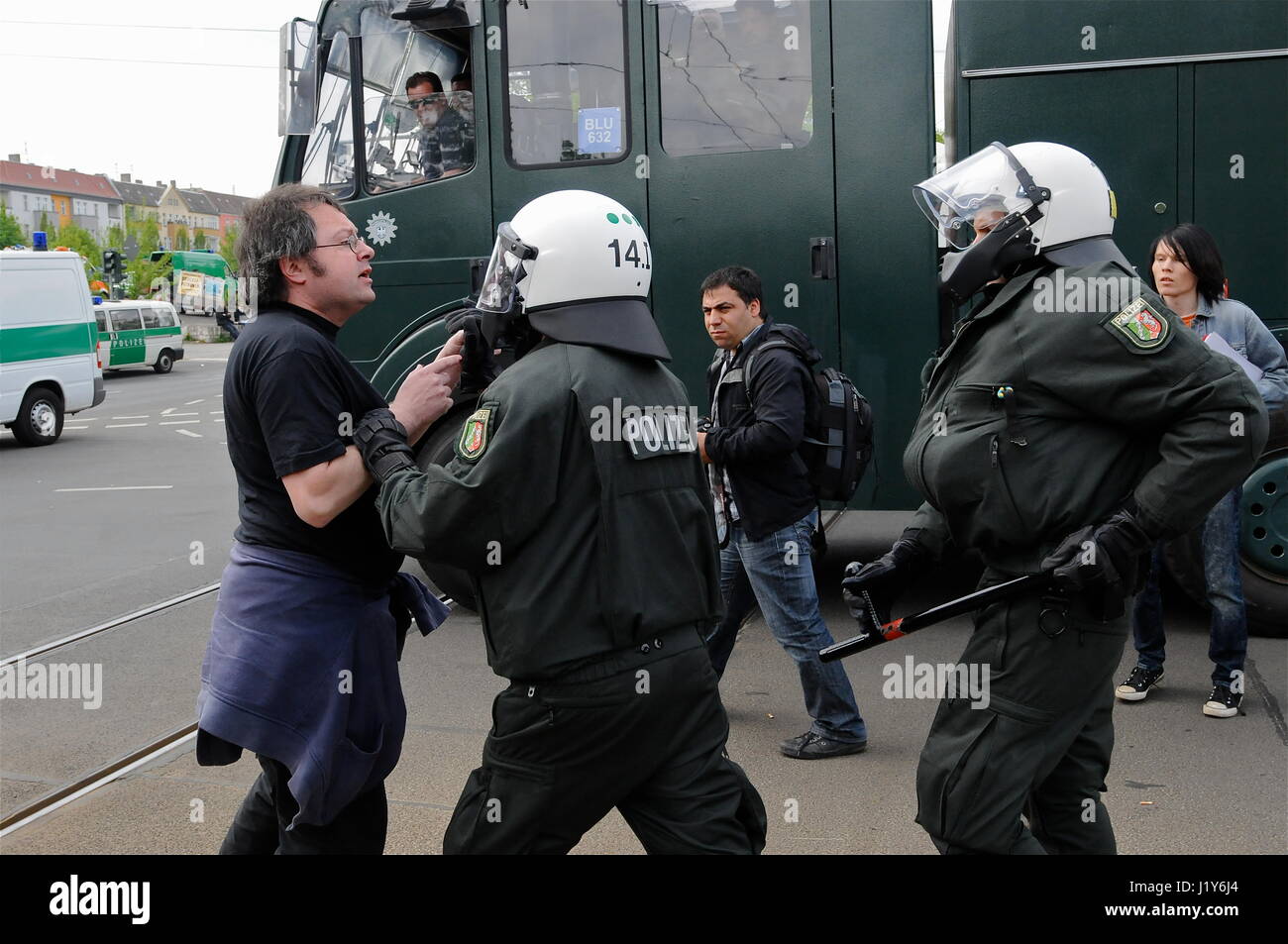 Thousands of left wing militants protest May Day neo-nazi march, in ...