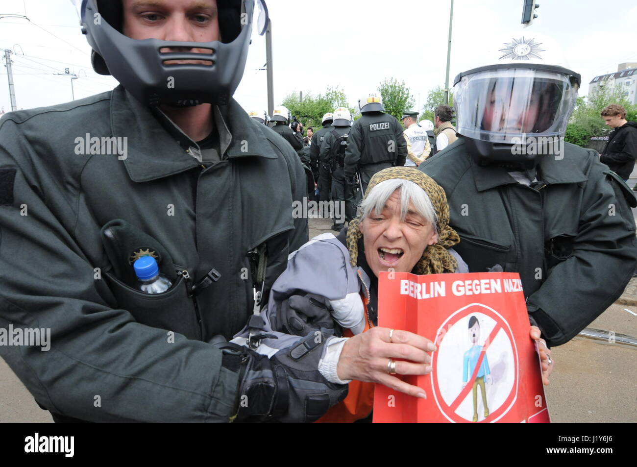 Thousands of left wing militants protest May Day neo-nazi march, in ...