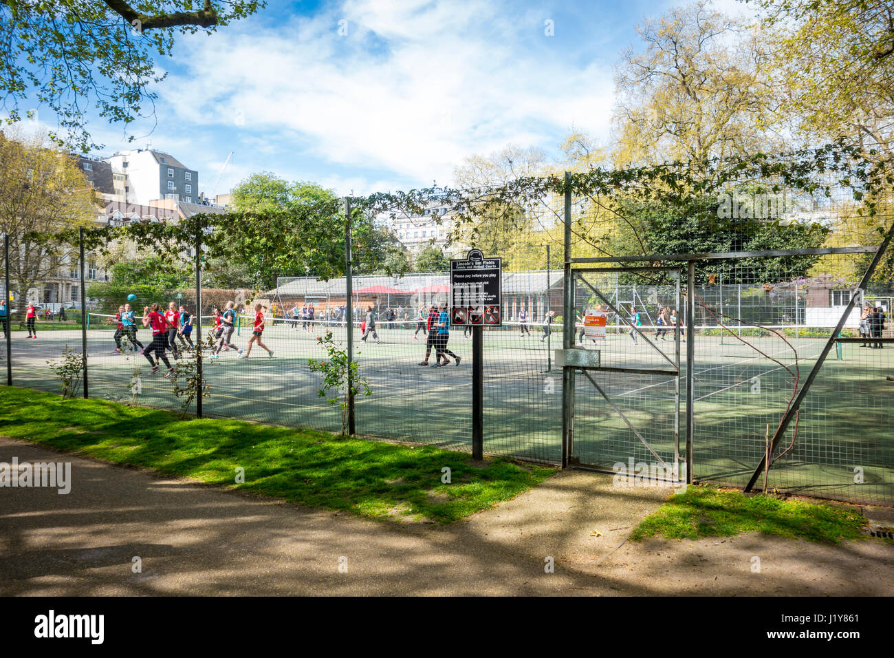 Lincoln's inn fields tennis hi-res stock photography and images - Alamy