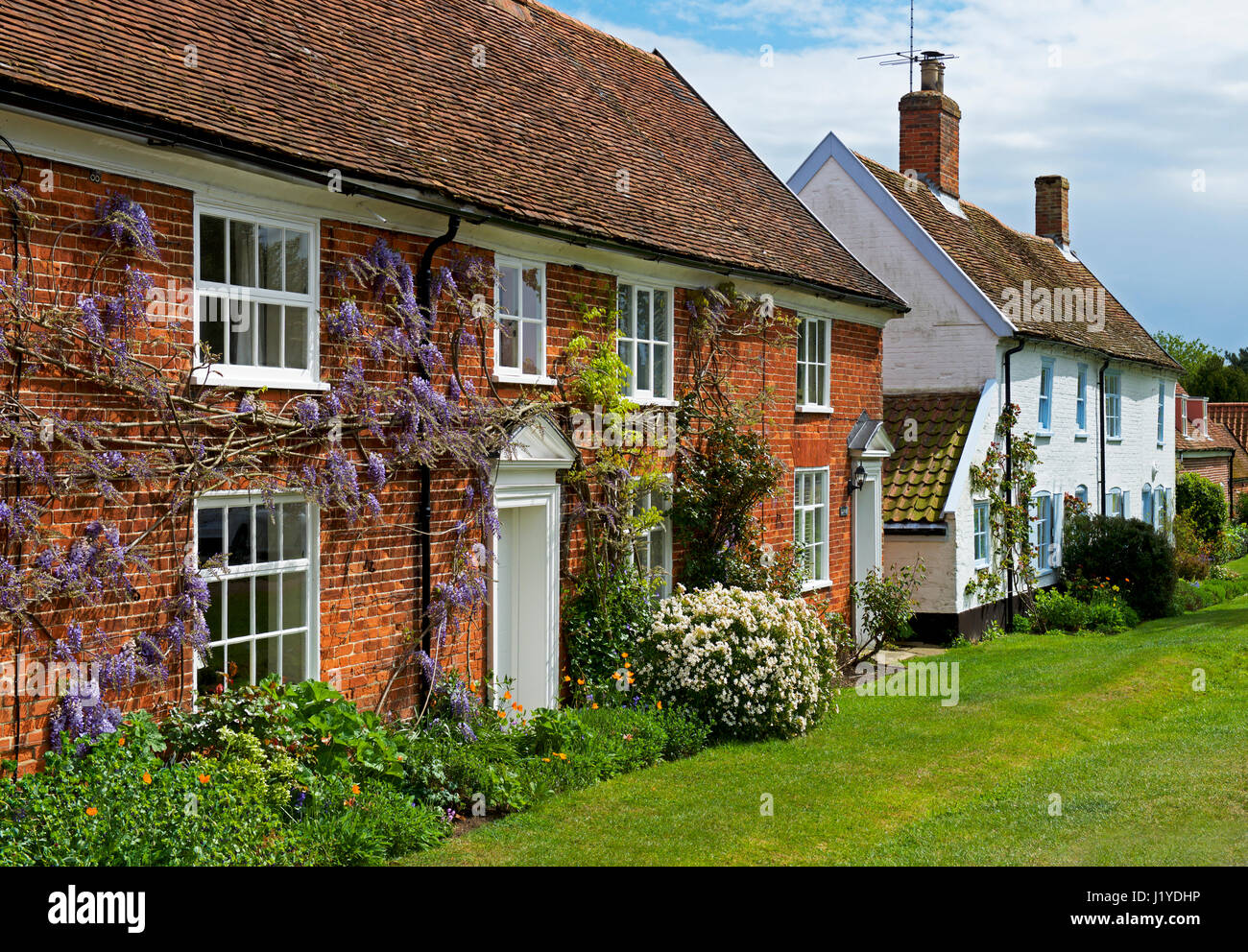 Houses in the village of Orford, Suffolk, England UK Stock Photo