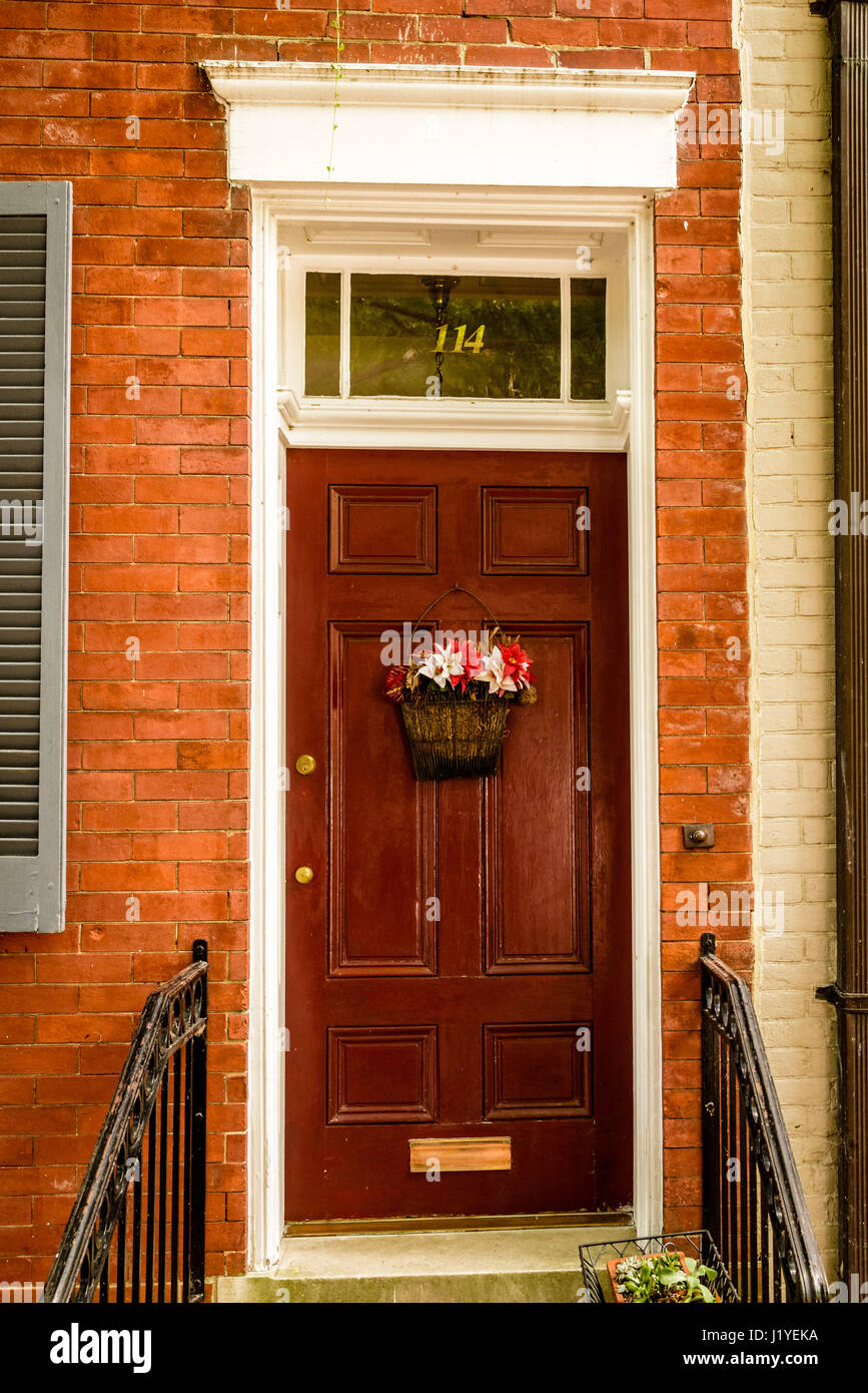 Front door on historic house, Captains Row, Prince Street, Old Town