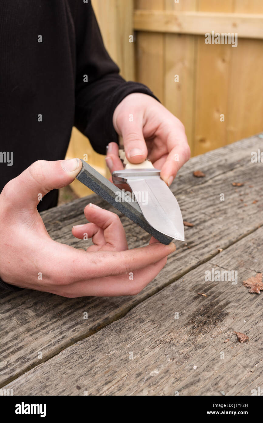 Sharpen knife hires stock photography and images Alamy