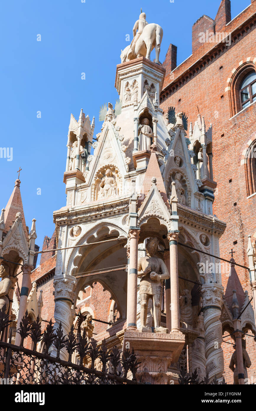 travel to Italy - gothic style tomb of cansignorio in arche scaligere (scaliger family tombs) in Verona city Stock Photo