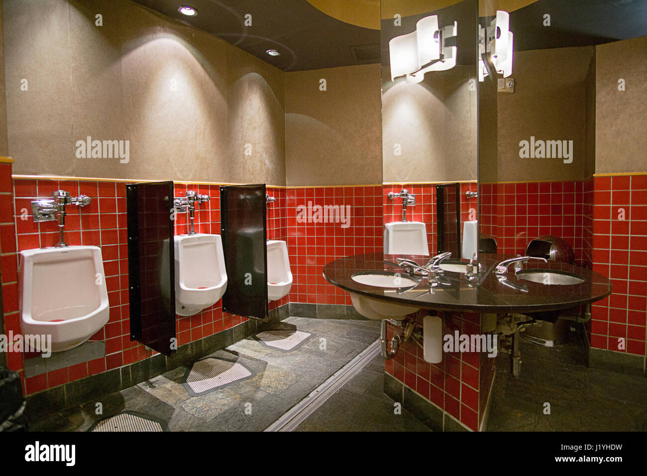 Mens toilets hi-res stock photography and images - Alamy