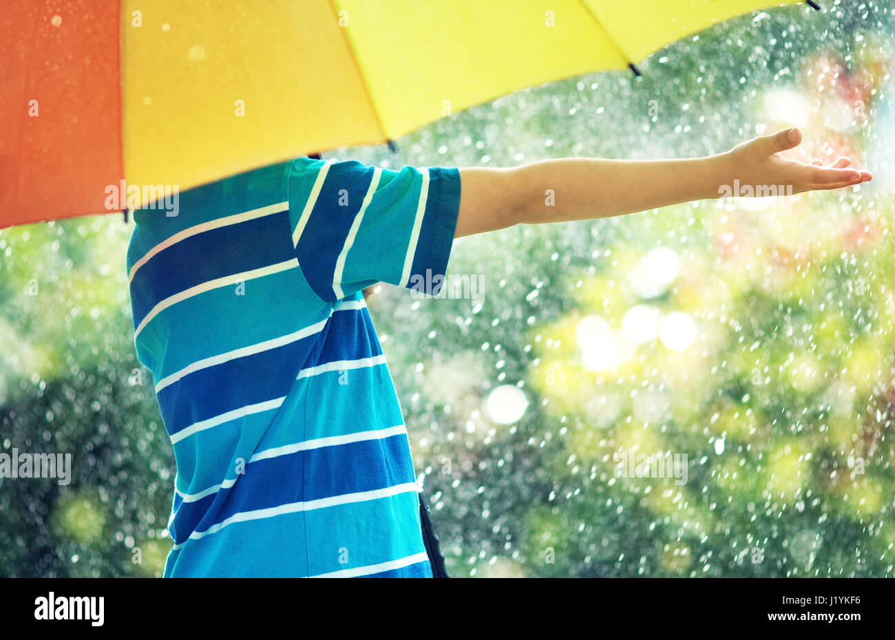 Weather forecast concept hand hi-res stock photography and images - Alamy