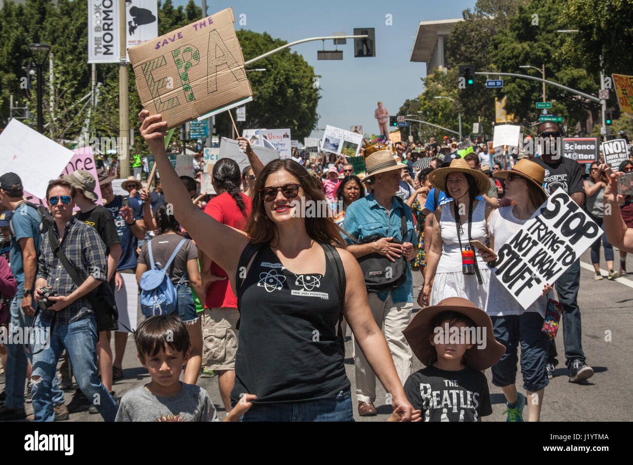 Los Angeles, USA. 22nd April, 2017. March for Science, Downtown Los Angeles, Earth Day, April 22, 2017 Credit: Citizen of the Planet/Alamy Live News Stock Photo