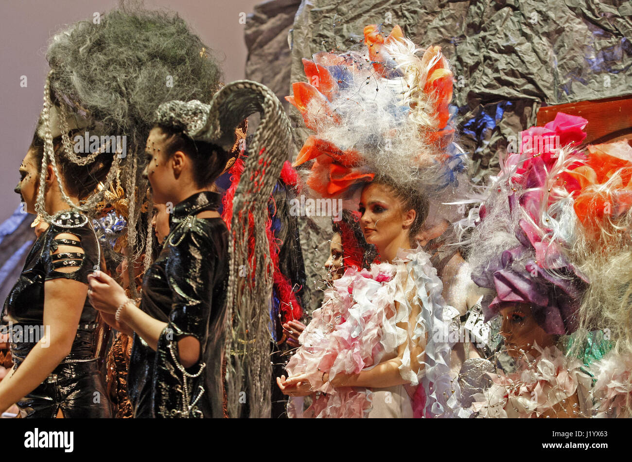 Hair models competition hires stock photography and images Alamy