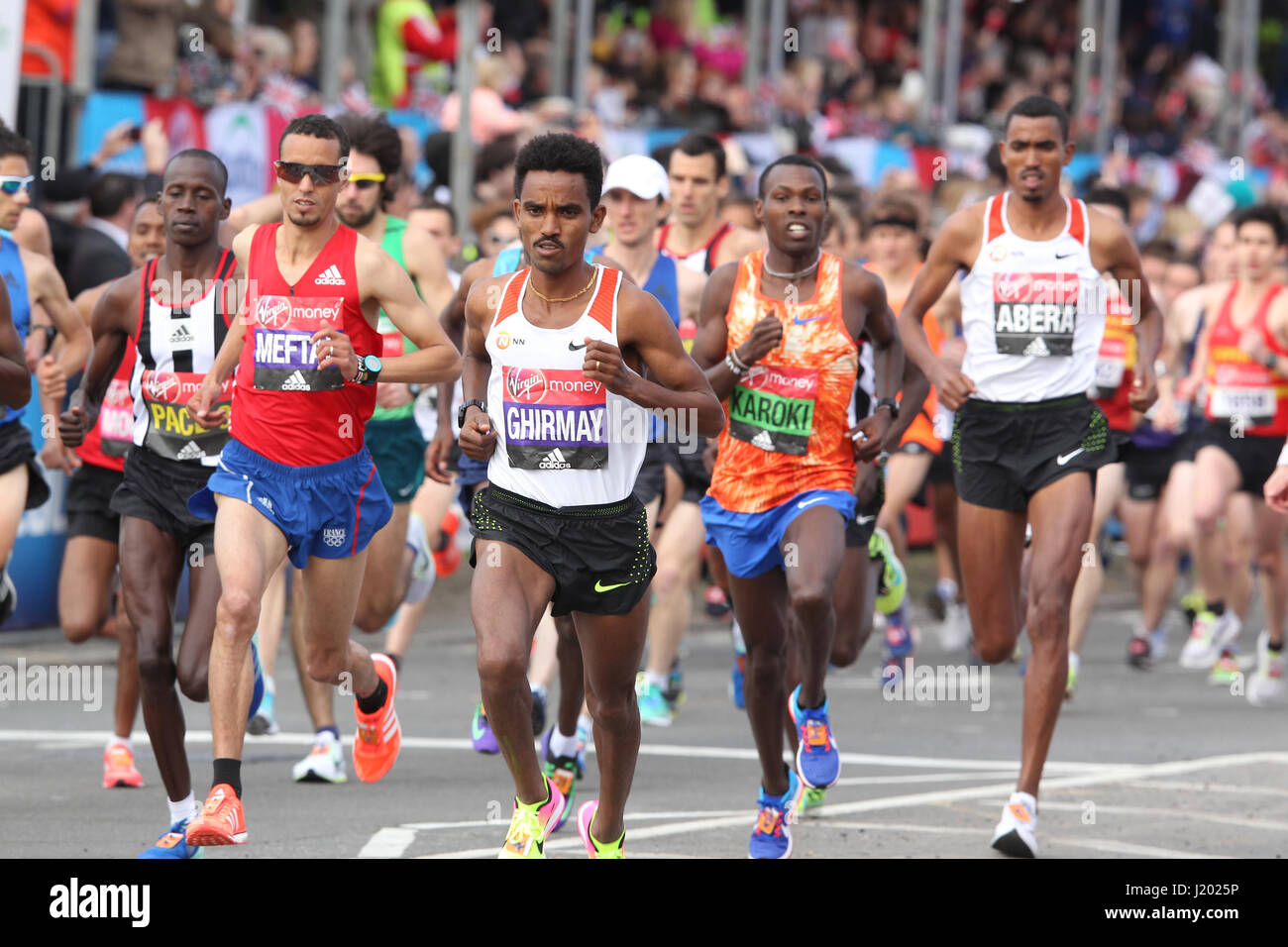 LONDON, UK, 23, APR, 2017: Elite male runners at the start of the Virgin London Marathon 2017 on Blackheath. Stock Photo