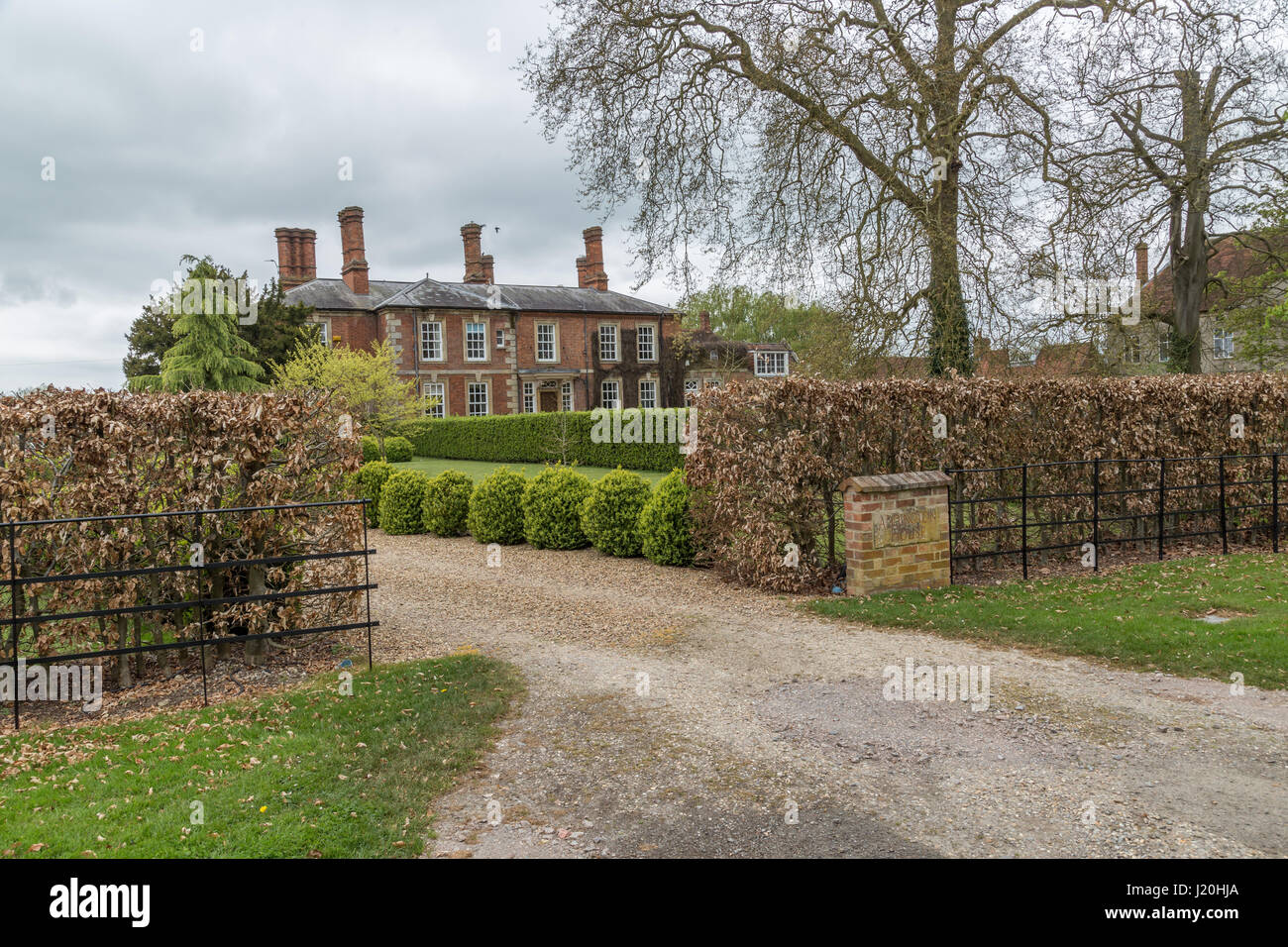 Addington House in Addington a village in Buckinghamshire Stock Photo ...