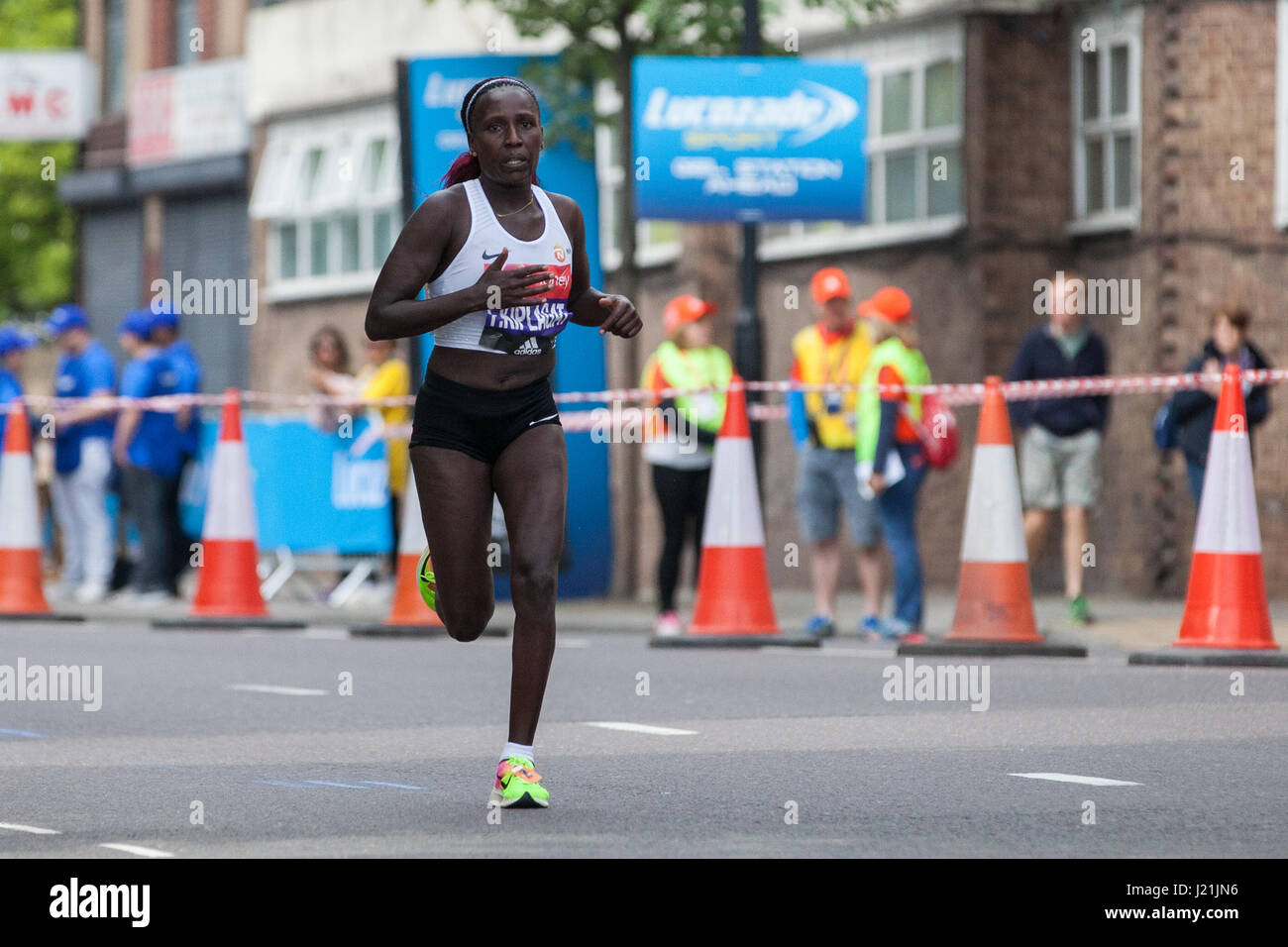 Women Marathon Runners Race Through London High Resolution Stock  Photography and Images - Alamy