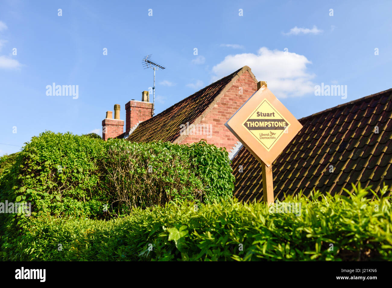 Stuart thompstone hires stock photography and images Alamy
