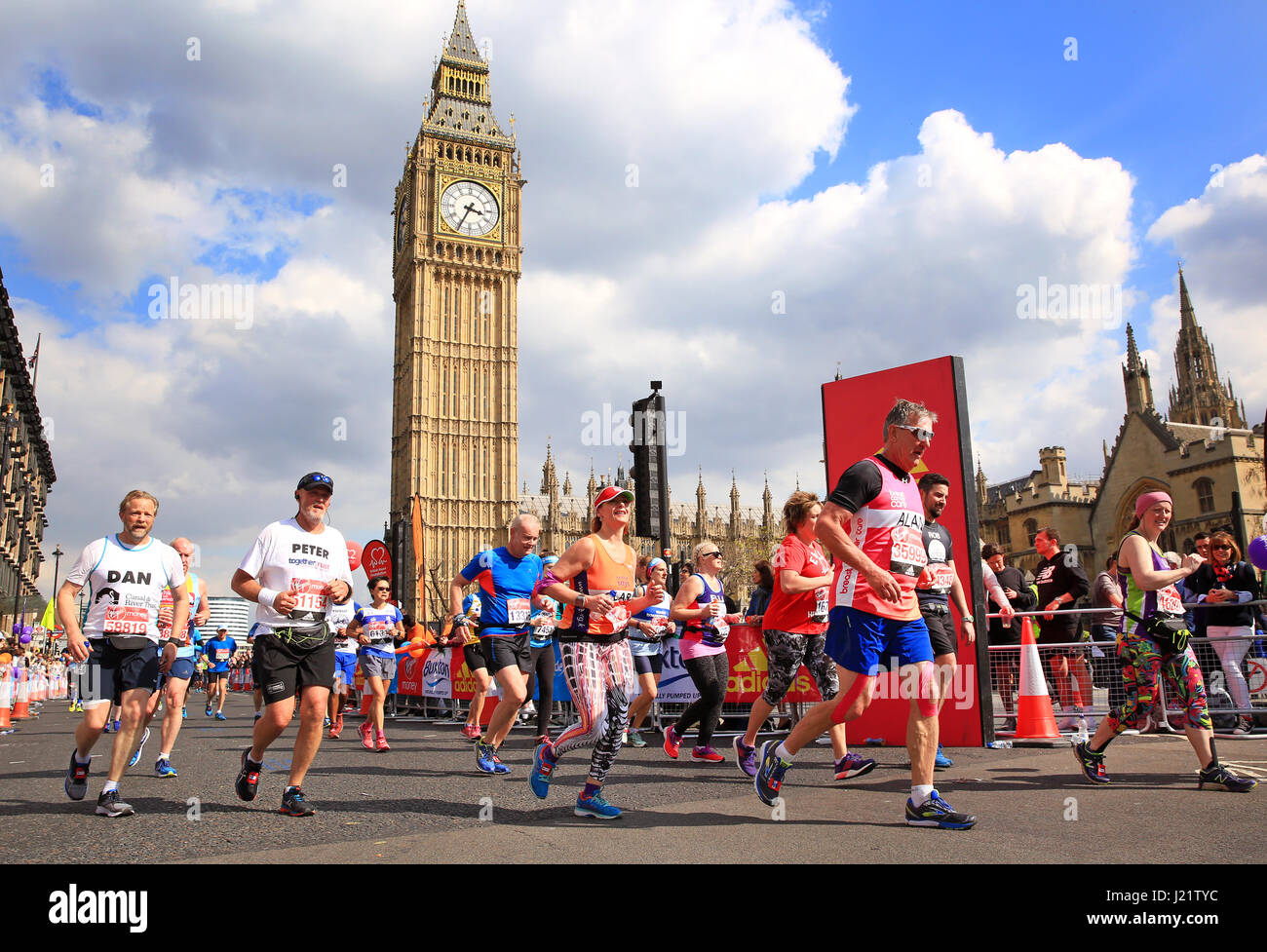 London, UK. 23rd April, 2017. Participants take part in the Virgin London Marathon 2017. Pictured in Westminster next to Parliament and Big Ben Credit: Oliver Dixon/Alamy Live News Stock Photo