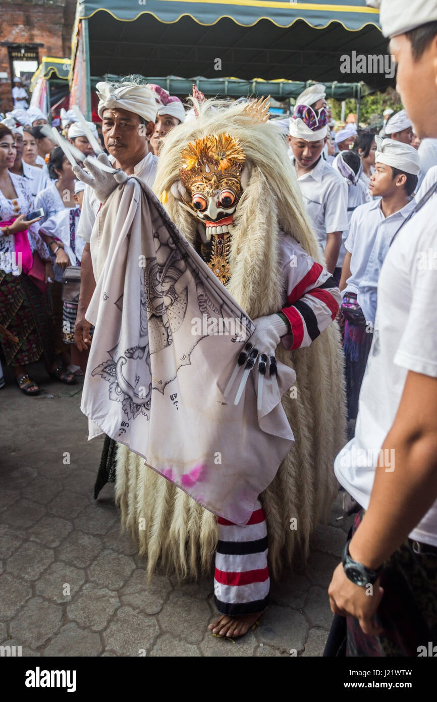 Yalangoch modellarning foto kastingi