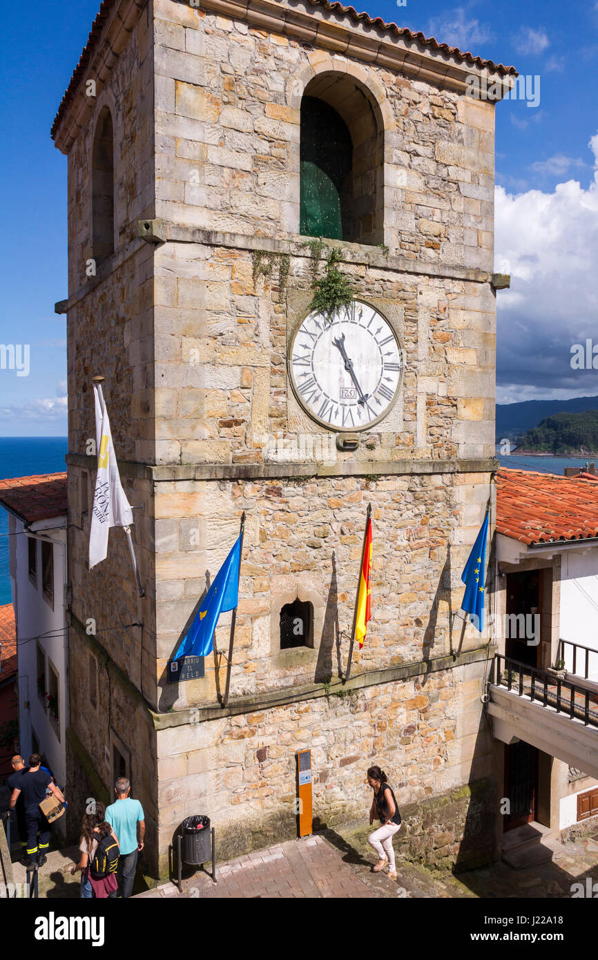 Torre del reloj. Lastres. Asturias. España. Conjunto histórico artístico. Stock Photo