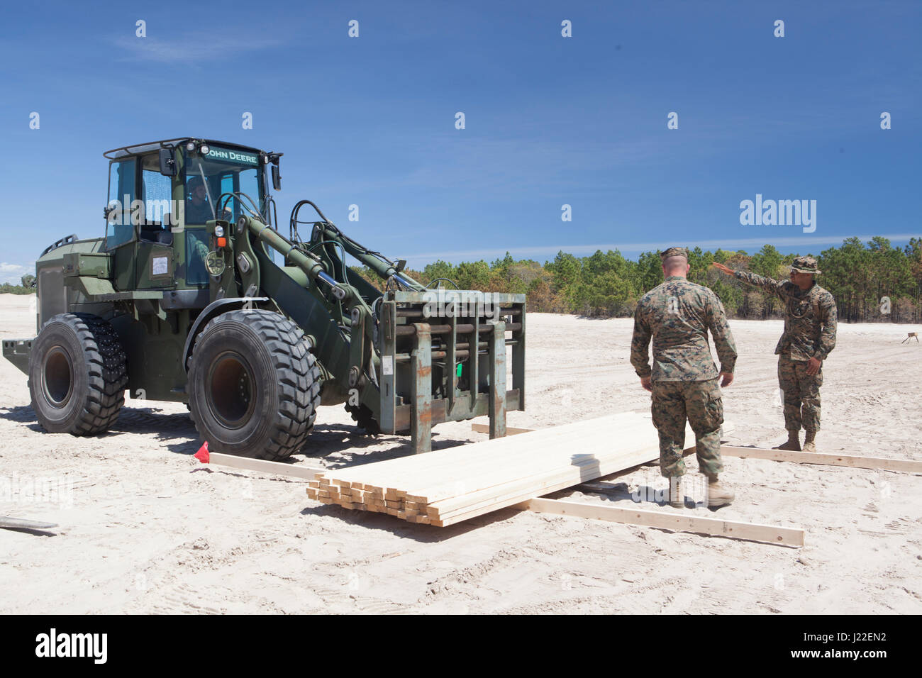 Logistics combat element hires stock photography and images Alamy