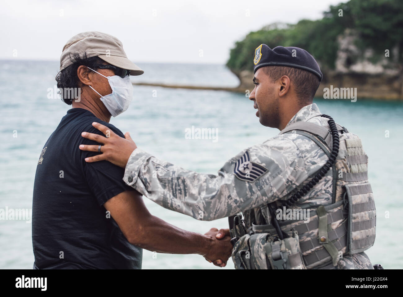 Air Force personnel coordinate and conduct the rescue of an injured ...