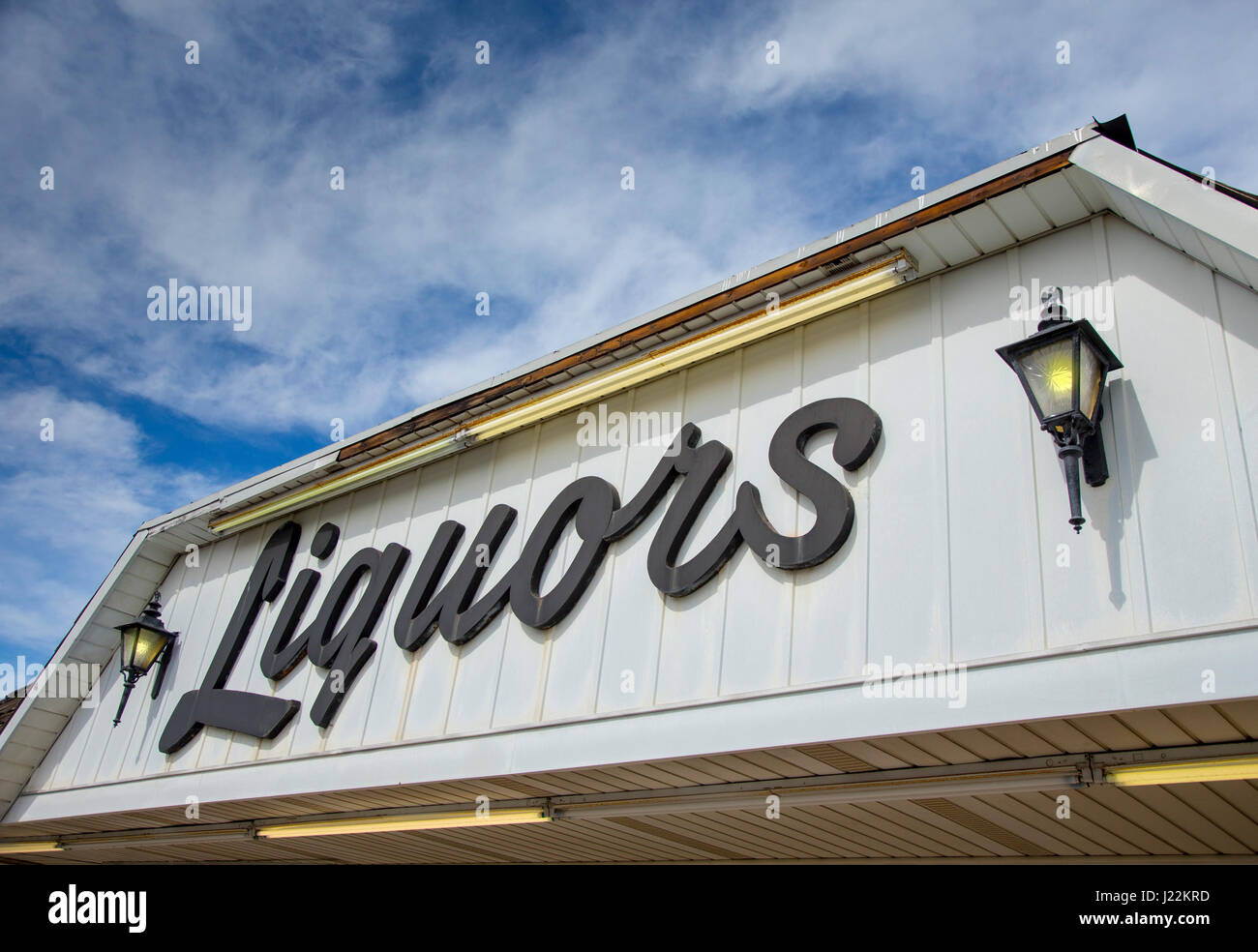 Liquors store hires stock photography and images Alamy