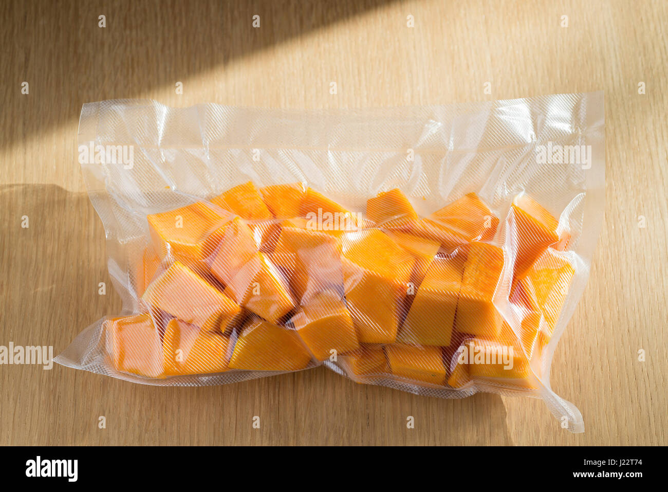 Vacuum packed hires stock photography and images Alamy