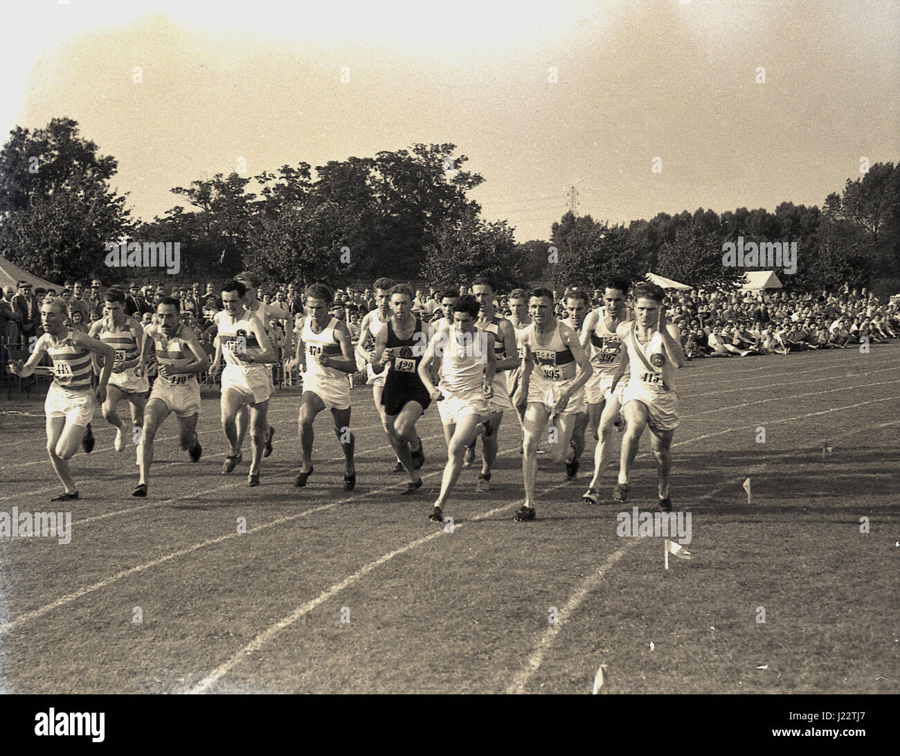 Vintage Running Races Taking part in races hi-res stock photography and images - Alamy