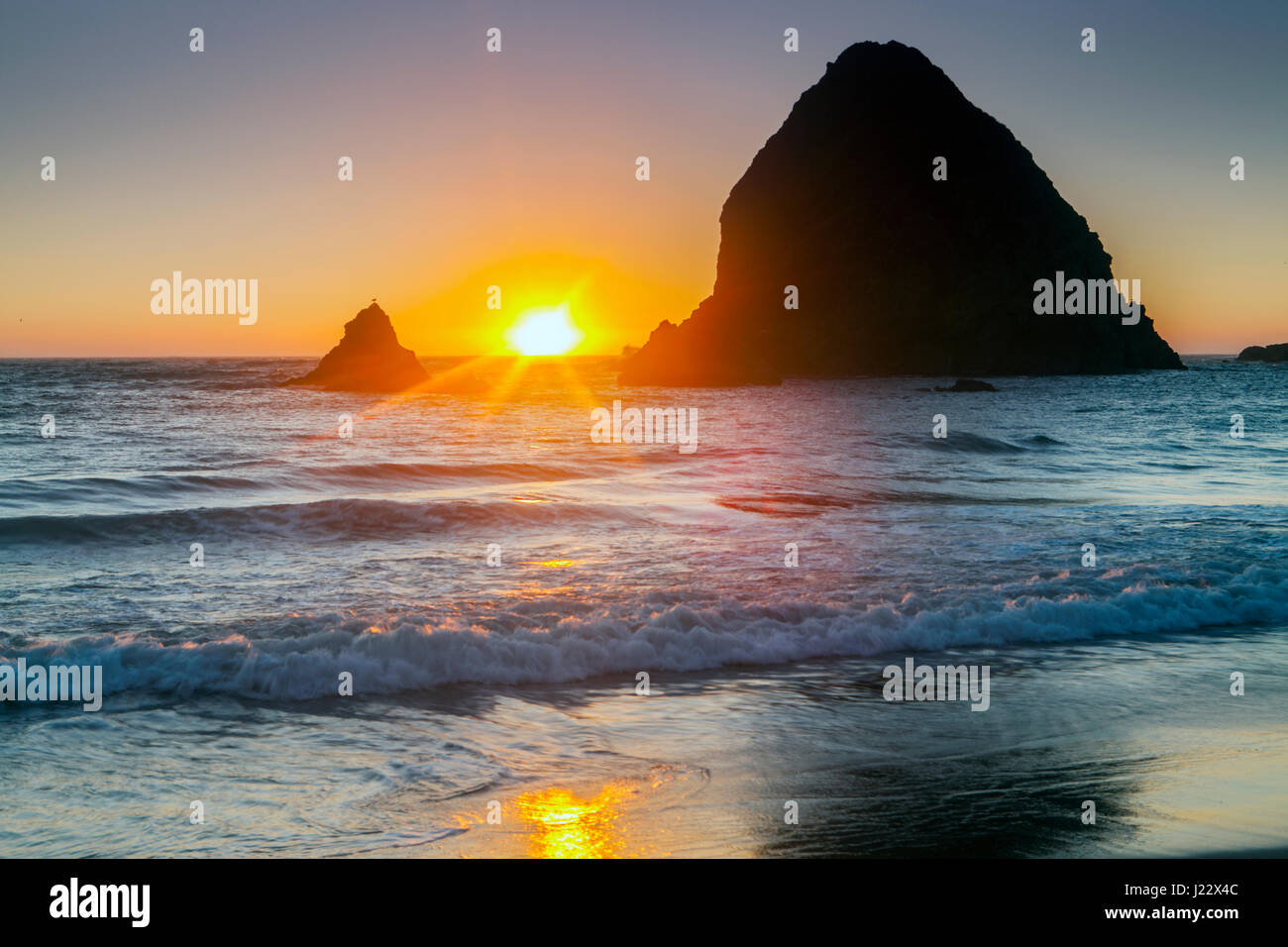 Sunset from Whaleshead Beach along the Oregon coast, Samual H. Boardman State Park, Oregon, USA. Stock Photo