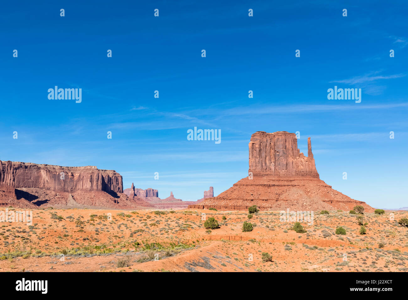 USA, Colorado Plateau, Utah, Arizona, Navajo Nation Reservation, Monument Valley, Sentinel Mesa 