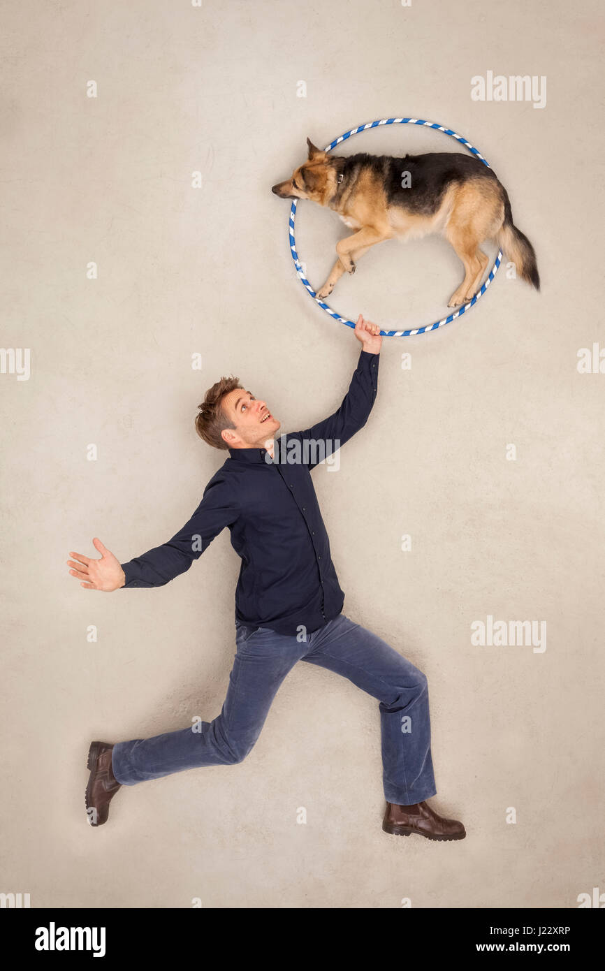 Dog jump through hoop hires stock photography and images Alamy