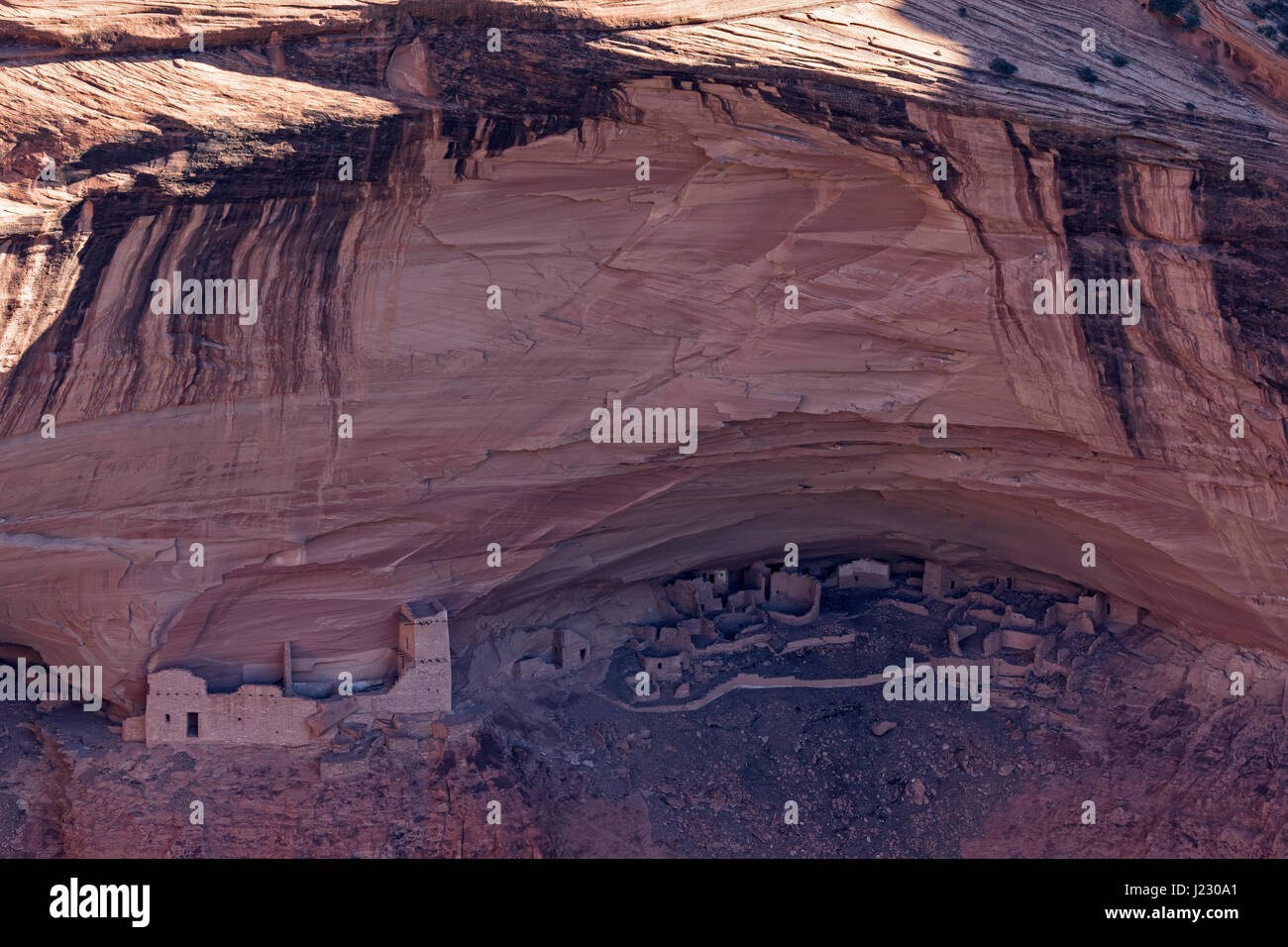 USA, Arizona, Canyon de Chelly National Monument, Canyon del Muerto, Mummy Cave, ruins of Pueblo Indians Stock Photo