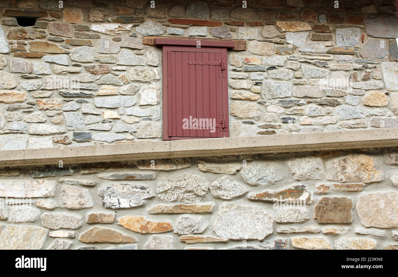 old stone house wall and window detail Stock Photo - Alamy