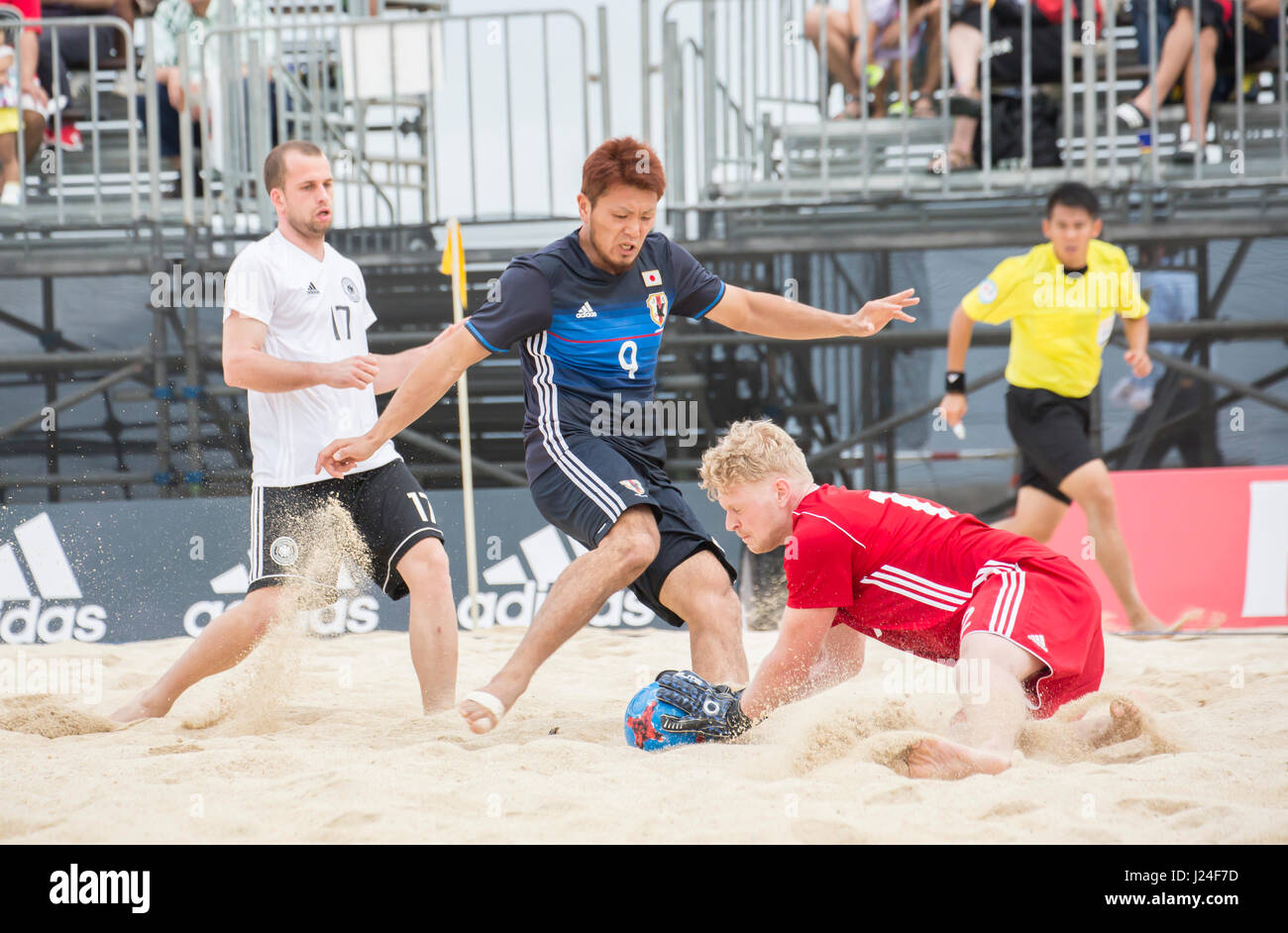 Nishihara Kirakira Beach, Okinawa, Japan on April 15, 2017. 15th Apr, 2017. Takuya Akaguma (JPN) Beach Soccer : International Friendly Match between Japan and Germany in Nishihara Kirakira Beach, Okinawa, Japan on April 15, 2017 . Credit: Wataru Kohayakawa/AFLO/Alamy Live News Stock Photo