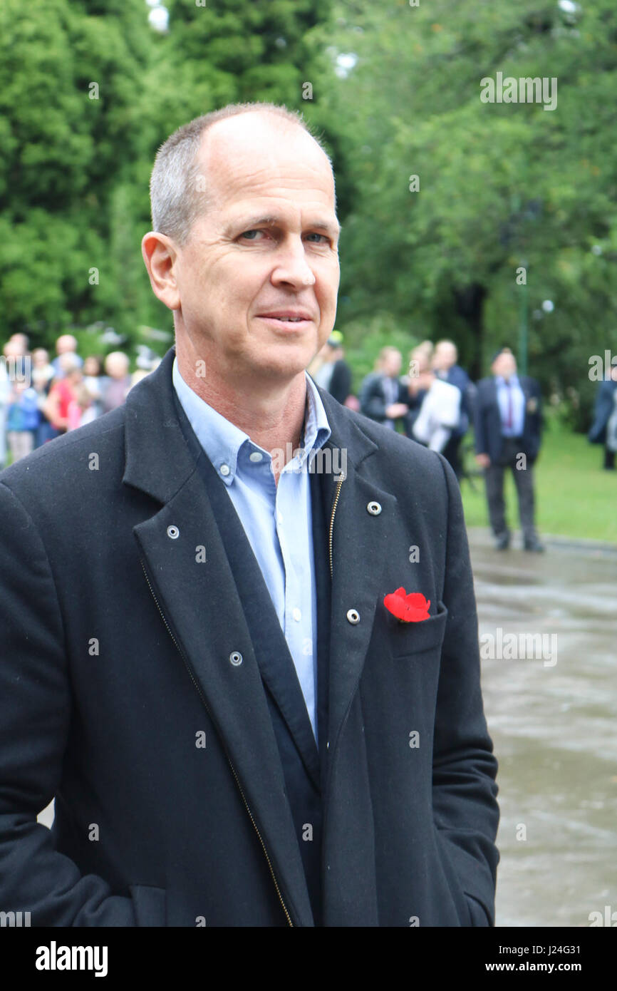 Melbourne Australia. 25th April 2017. Australian journalist Peter Greste who was employed by Al Jazeera and spent 400 days in a prison in Cairo Egypt is spotted at the Anzac commemorations in Melbourne Australia Credit: amer ghazzal/Alamy Live News Stock Photo
