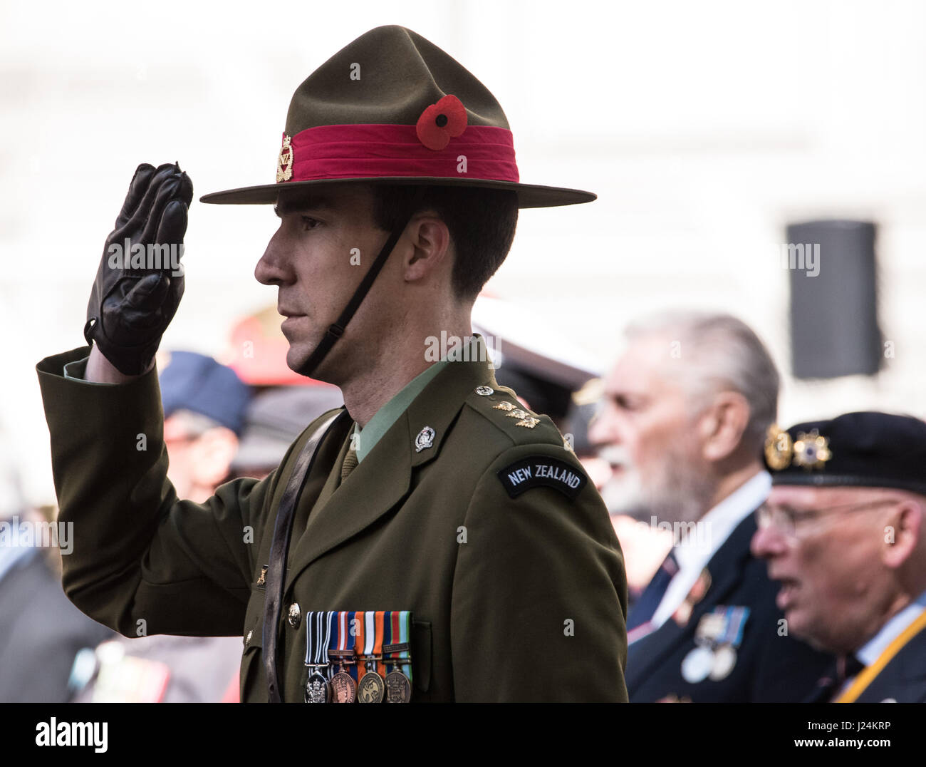 London, UK. 25th Apr, 2017. A New Zealand army officer salutes at the annual ANZAC commemeration in Whitehall, London Credit: Ian Davidson/Alamy Live News Stock Photo
